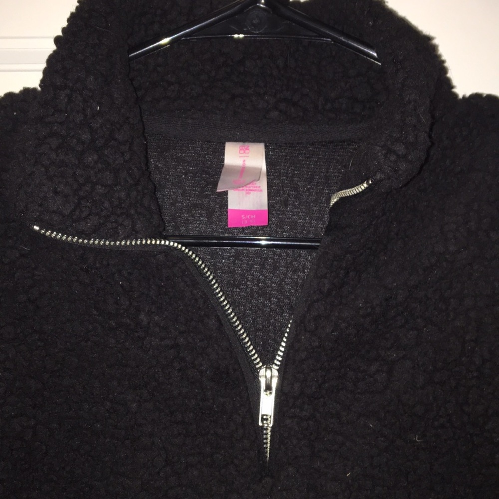 Pullover - Picture 2 of 3